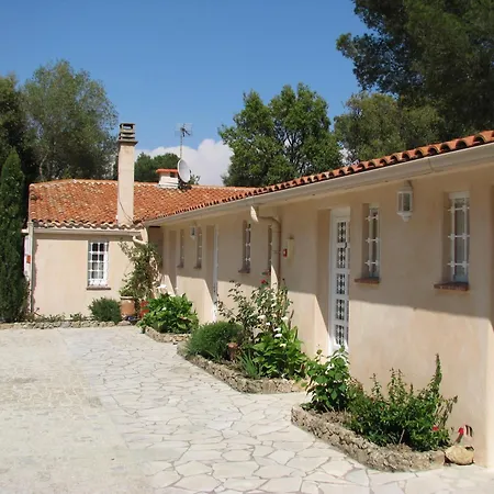 Lejlighedshotel Athena 3*