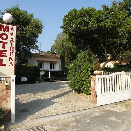 Apartmanhotel Athena 3*