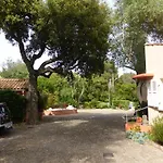 Athena Motel 3*